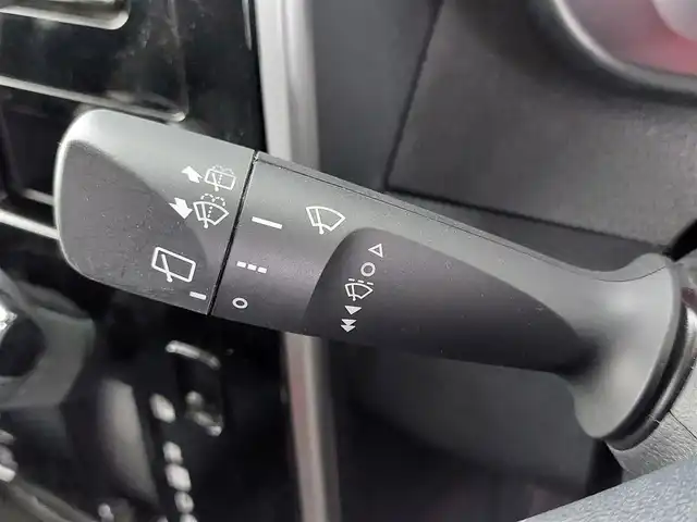 トヨタ タンク カスタムG－T 東京都 2019(平31)年 4.5万km パールホワイトⅢ ナビ【CN-RE05WD】/CD/フルセグTV/Bluetooth/SD/AM/FM/ETC/スマートアシスト/両側パワースライドドア/クルーズコントロール/プッシュスタート/オートライト/オートマチックハイビーム/LED/純正１４インチアルミ/スペアキー