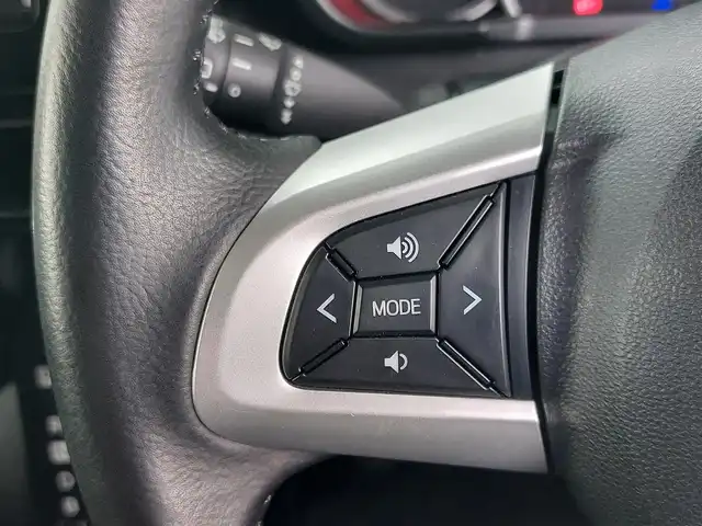 トヨタ タンク カスタムG－T 東京都 2019(平31)年 4.5万km パールホワイトⅢ ナビ【CN-RE05WD】/CD/フルセグTV/Bluetooth/SD/AM/FM/ETC/スマートアシスト/両側パワースライドドア/クルーズコントロール/プッシュスタート/オートライト/オートマチックハイビーム/LED/純正１４インチアルミ/スペアキー