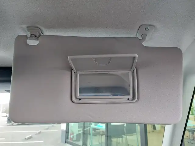 トヨタ タンク カスタムG－T 東京都 2019(平31)年 4.5万km パールホワイトⅢ ナビ【CN-RE05WD】/CD/フルセグTV/Bluetooth/SD/AM/FM/ETC/スマートアシスト/両側パワースライドドア/クルーズコントロール/プッシュスタート/オートライト/オートマチックハイビーム/LED/純正１４インチアルミ/スペアキー