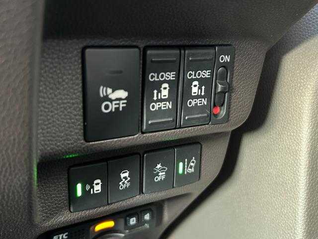 ホンダ フリード ハイブリット G ホンダセンシング 岩手県 2018(平30)年 8.5万km クリスタルブラックパール 電動格納ミラー/ステアリングリモコン/両側パワースライドドア/ETC/バックカメラ/ドラレコ前方/クルーズコントロール/SDナビ