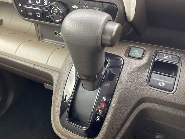 ホンダ Ｎ ＷＧＮ L ホンダセンシング 富山県 2020(令2)年 2.7万km プラチナホワイトパール 社外７型ナビ（CD　DVD　ｂｌｕｅｔｏｏｔｈ）　/バックカメラ　/リヤコーナーセンサー　/ビルトインＥＴＣ　/運転席シートヒーター　/レーダークルーズコントロール　/衝突軽減ブレーキ　/レーンキープ　/スマートキー＋プッシュスタート　/オートライト　/横滑防止装置/ブレーキホールド/社外マット/取説