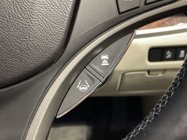 ホンダ レジェンド ハイブリッド EX 秋田県 2016(平28)年 4万km ギルデッドピューターメタリック サンルーフ/純正ナビ/（CD/DVD/BT/フルセグ/ＨＤＭＩ)/全方位カメラ/ＥＴＣ/KRELLオーディオ/ジュエルアイLEDヘッドライト/ホンダセンシング/・追従クルコン/・衝突軽減/・レーンアシスト/・コーナーセンサー/・ヘッドアップディスプレイ/・ブラインドスポットインフォメーション/革シート/レザーシート/シートヒーター/エアシート/前後席ワイヤレス充電