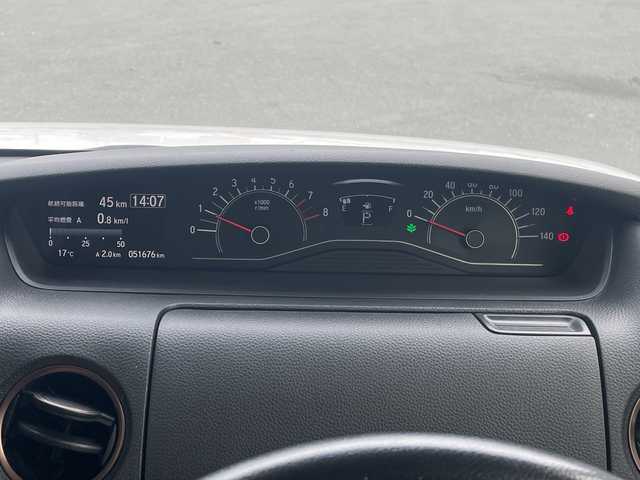 ホンダ Ｎ ＢＯＸ G･Lターボ Hセンシング カッパーブラウンスタイル 三重県 2019(令1)年 5.2万km プラチナホワイトパール 純正９型ナビ/バックカメラ/純正ドラレコ/両側パワスラ/ＥＴＣ/衝突軽減/レーダークルコン/ステアリングアシスト/コーナーセンサー/ベンチシート/ＬＥＤヘッドライト/オートライト/電動格納ミラー/フルセグTV/CD/DVD再生/Bluetooth接続/USB入力端末/禁煙車