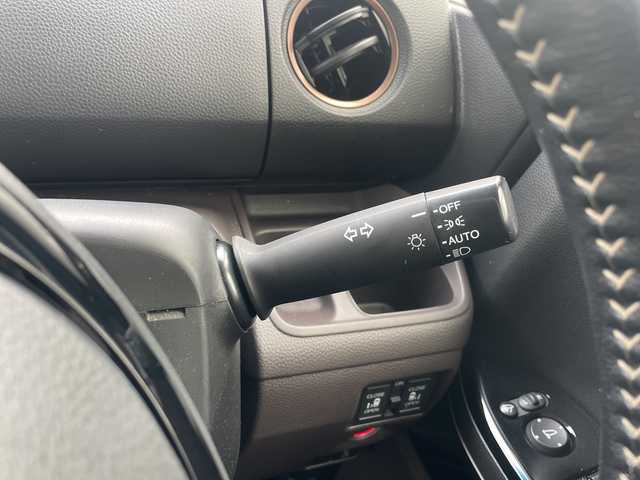 ホンダ Ｎ ＢＯＸ G･Lターボ Hセンシング カッパーブラウンスタイル 三重県 2019(令1)年 5.2万km プラチナホワイトパール 純正９型ナビ/バックカメラ/純正ドラレコ/両側パワスラ/ＥＴＣ/衝突軽減/レーダークルコン/ステアリングアシスト/コーナーセンサー/ベンチシート/ＬＥＤヘッドライト/オートライト/電動格納ミラー/フルセグTV/CD/DVD再生/Bluetooth接続/USB入力端末/禁煙車