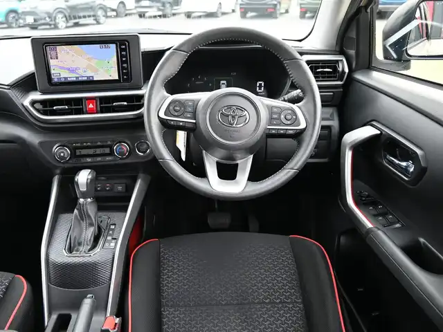 トヨタ ライズ Z 千葉県 2020(令2)年 4.3万km ナチュラルベージュマイカM スマートアシストIII/レーダークルーズコントロール/エコアイドル/純正SDナビ/地デジTV/【DVD/CD再生機能　Bluetooth接続】/バックカメラ/前席シートヒーター/革巻きステアリング/ステアリングスイッチ/ETC（2.0）/LEDヘッドライト/フォグライト/ウインカーミラー/コーナーセンサー/純正17インチアルミホイル/サイド/カーテンエアバッグ/スマートキー