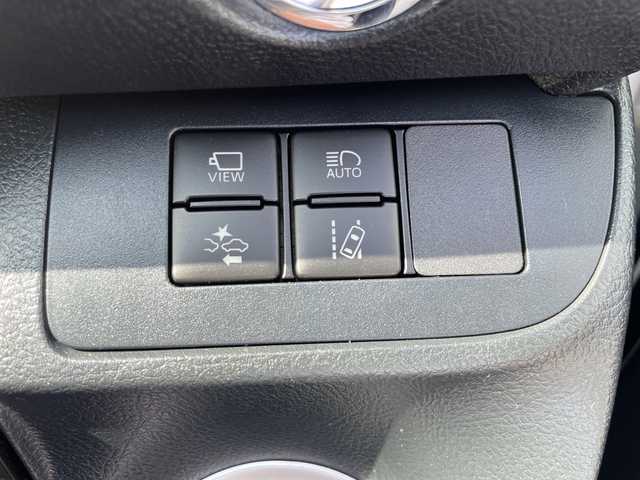 トヨタ シエンタ ハイブリッド G クエロ 沖縄県 2019(令1)年 4.1万km パール 純正ナビ/ＡＭ／ＦＭ／ＣＤ／ＤＶＤ／ＢＴ　/フルセグＴＶ　/衝突軽減　/全方位カメラ　/バックカメラ　/両側パワスラ　/クルーズコントロール　/オートマチックハイビーム　/レーンキープ　/スマートキー