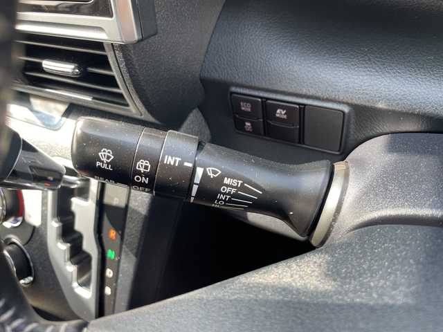 トヨタ シエンタ ハイブリッド G クエロ 沖縄県 2019(令1)年 4.1万km パール 純正ナビ/ＡＭ／ＦＭ／ＣＤ／ＤＶＤ／ＢＴ　/フルセグＴＶ　/衝突軽減　/全方位カメラ　/バックカメラ　/両側パワスラ　/クルーズコントロール　/オートマチックハイビーム　/レーンキープ　/スマートキー