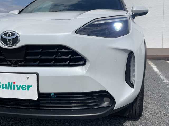 トヨタ ヤリスクロス ハイブリッド Z 千葉県 2025(令7)年 2.5万km プラチナホワイトパールマイカ ナビ　全方位カメラ　フルセグ　シートヒーター　タイプC　HDMI　レーダークルーズ　ステアヒーター　AHB　ビルトインETC　ドラレコ　パワーシート　BSM　LEDライト　オートライト　前後センサー