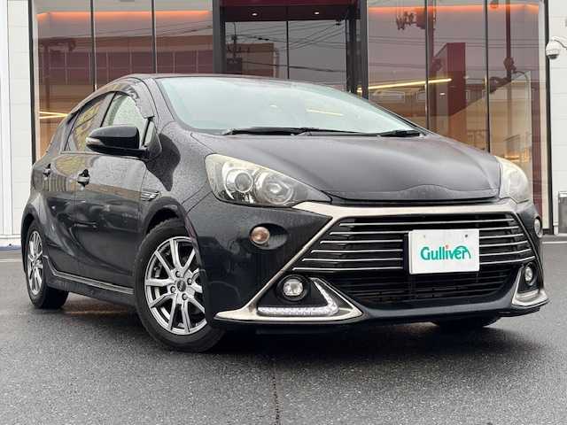 トヨタ アクア G G’s 宮城県 2015(平27)年 16.5万km ブラックマイカ 登録時走行距離164382km/純正SDナビ/CD/Bluetooth/AM/FM/フルセグTV/ドライブレコーダー/シートヒーター/ETC/ステアリングリモコン/プッシュスタート/オートライト/純正フロアマット/LEDヘッドライト/ドアバイザー