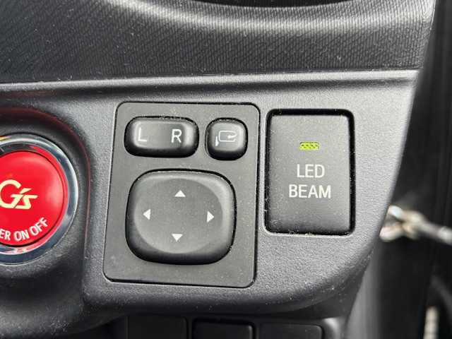 トヨタ アクア G G’s 宮城県 2015(平27)年 16.5万km ブラックマイカ 登録時走行距離164382km/純正SDナビ/CD/Bluetooth/AM/FM/フルセグTV/ドライブレコーダー/シートヒーター/ETC/ステアリングリモコン/プッシュスタート/オートライト/純正フロアマット/LEDヘッドライト/ドアバイザー