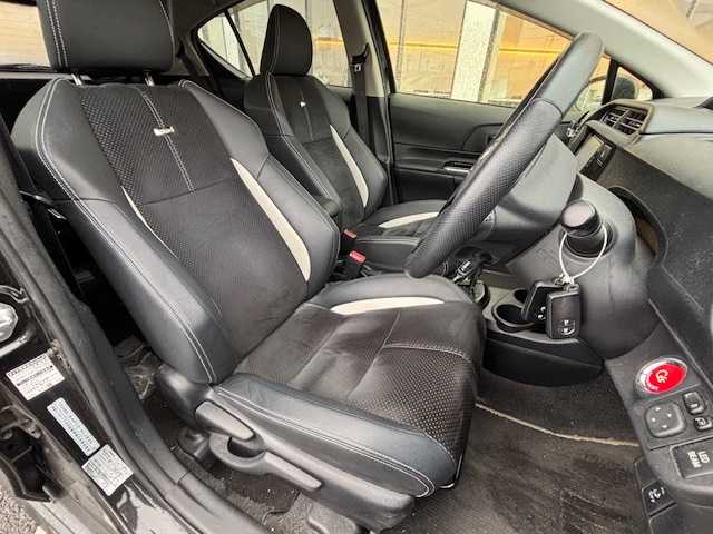 トヨタ アクア G G’s 宮城県 2015(平27)年 16.5万km ブラックマイカ 登録時走行距離164382km/純正SDナビ/CD/Bluetooth/AM/FM/フルセグTV/ドライブレコーダー/シートヒーター/ETC/ステアリングリモコン/プッシュスタート/オートライト/純正フロアマット/LEDヘッドライト/ドアバイザー