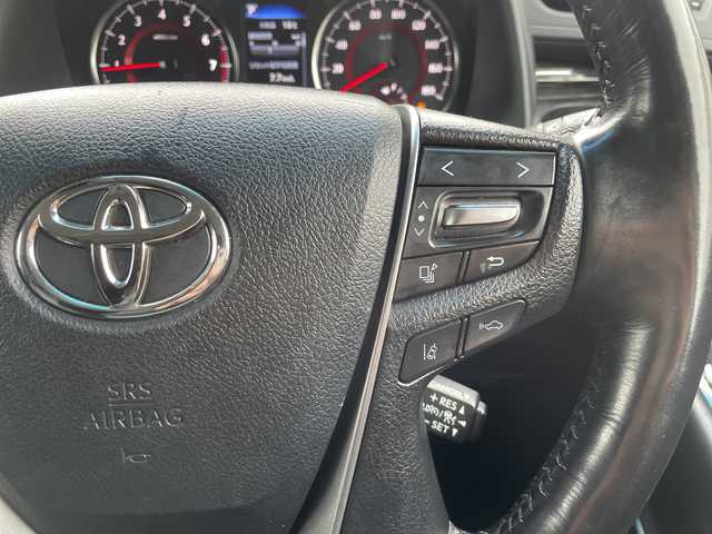 トヨタ アルファード S Cパッケージ 三重県 2018(平30)年 5.8万km ホワイトパールクリスタルシャイン 登録時58047km/フルモデリスタ/三眼LED/黒革シート/純正フリップダウンモニター/禁煙車/純正ナビ/（AM/FM/TV/Bluetooth）/フルセグTV/バックカメラ/ビルトインETC/レーダークルコン/ドライブレコーダー/デジタルインナーミラー/ステアリングスイッチ/ステアリングヒーター/パワーバックドア/シートメモリー/パワーシート/シートヒーター/ベンチレーション/キャプテンシート/プリクラッシュセーフティ/レーンディパーチャーアラート/クリアランスソナー/先行車発進お知らせ機能/オートライト/オートハイビーム/プッシュスタート