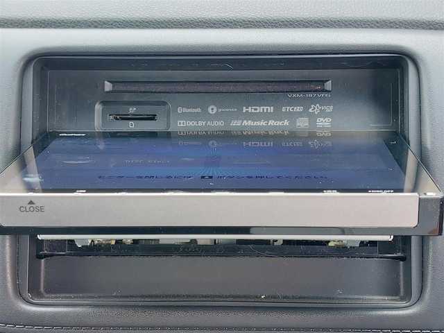 ホンダ ヴェゼル ハイブリッド Z ホンダセンシング 東京都 2018(平30)年 4.9万km プラチナホワイトパール Honda SENSING/・衝突軽減ブレーキ/・車線維持支援システム/・アダプティブクルーズコントロール/パドルシフト/純正８インチメモリーナビ（VXM-187VFEi）/フルセグTV/バックカメラ/ETC/ドライブレコーダー (DRX-GFR01)/ハーフレザーシート/シートヒーター/純正フロアマット/LEDヘッドライト/オートライト/電動コーナーポール/17インチ純正アルミホイール