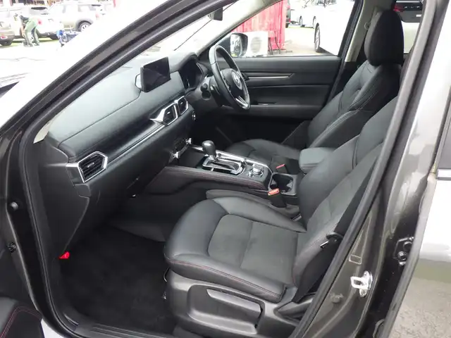 マツダ ＣＸ－５ XD ブラックトーンエディション 千葉県 2021(令3)年 5万km マシーングレープレミアムM ワンオーナー/スマートブレーキサポート/ブラインドスポットモニタリング/レーンキープ・アシスト・システム/アクティブ・ドライビング・ディスプレイ/パワーバックドア/運転席パワーシート/前席シートヒーター/ハーフレザーシート/純正SDナビ/地デジTV/【Bluetooth接続】/【Apple CarPlay　Android Auto対応】/360°ビュー・モニター/革巻きステアリング/ステアリングスイッチ/ステアリングヒーター/パドルシフト/ETC/LEDヘッドライト/ウインカーミラー/コーナーセンサー/純正19インチアルミホイル/サイド/カーテンエアバッグ/スマートキー