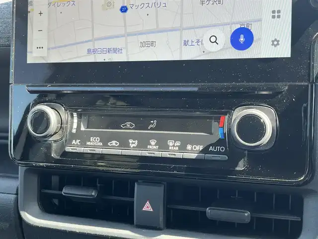 トヨタ シエンタ ハイブリッド Z 島根県 2023(令5)年 1.1万km ホワイトパールクリスタルシャイン 純正10インチメモリナビ/（フルセグTV/Bluetooth接続/Miracast）/バック/フロント/サイド/全方位カメラ/ビルトインETC2.0/前後ドライブレコーダー/両側パワースライドドア/レーダークルーズコントロール/レーンディパーチャーアラート/ブラインドスポットモニター/クリアランスソナー/プリクラッシュセーフティー/前席シートヒーター/ステアリングヒーター/オートマチックハイビーム/純正LEDヘッドライト/純正15インチアルミホイール/純正フロアマット