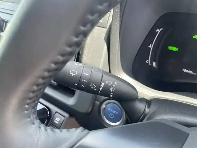 トヨタ シエンタ ハイブリッド Z 東京都 2024(令6)年 1.9万km ホワイトパールクリスタルシャイン 純正ディスプレイオーディオ/パノラミックビューモニター/ビルトインETC2.0/両側パワースライドドア/トヨタチームメイトアドバンストパーク/AC100V/シートヒーター/ステアリングヒーター/衝突軽減ブレーキ/レーンキープアシスト/レーダークルーズコントロール/コーナーセンサー/ブラインドスポットモニター/スマートキー/LEDヘッドライト