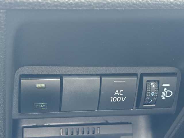 トヨタ アクア Z 香川県 2022(令4)年 5.7万km エモーショナルレッドⅡ 登録時走行距離；56162km/純正ナビ/全方位カメラ/ETC/前後ドライブレコーダー【SDなし】/衝突被害軽減システム/レーンキープアシスト/クルーズコントロール/ブラインドスポットモニター/クリアランスソナー/LEDヘッドライト/フォグランプ/純正フロアマット/純正AW15インチ/スマートキー