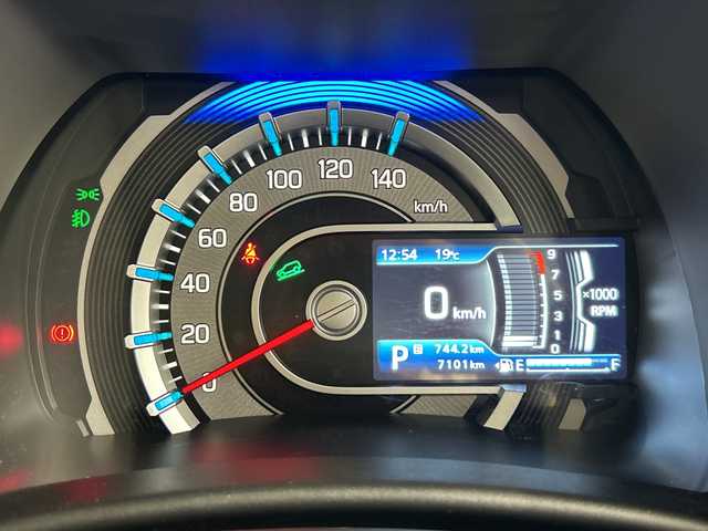 スズキ ハスラー HYBRID X ターボ 福島県 2025(令7)年 0.8万km ピュアホワイトパール /禁煙車//4WD//低走行//スズキセーフティサポート/・デュアルカメラブレーキサポート/・誤発信抑制機能/・後退時ブレーキサポート/・後方誤発信抑制機能/・アダプティブクルーズコントロール/・車線逸脱警報機能/・ふらつき警報機能/・標識認識機能/・ハイビームアシスト/・オートライトシステム//純正9インチナビ//全方位カメラ//フルセグTV//Bluetooth//CD・DVD//LEDヘッドライト＆LEDフォグランプ//純正15インチアルミホイール//本革巻ステアリング//前席シートヒーター//カーテンエアバック//電動格納ミラー//オートエアコン//USB入力端子