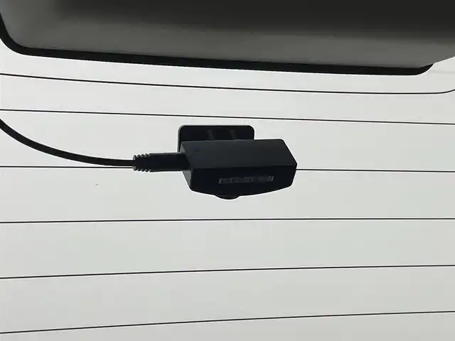 日産 セレナ ハイウェイスター V 岡山県 2023(令5)年 3万km プリズムホワイト ９インチナビ/【CD/DVD/BT/フルセグ】/型番:MDV-M907HDL/両側パワースライドドア/プロパイロット/アラウンドビューモニター/デジタルインナーミラー/ドライブレコーダー/衝突軽減ブレーキ/ＬＥＤヘッドライト/ETC/オートブレーキホールド/パドルシフト/オートハイビーム/ブラインドスポットモニター/フォグランプ/プッシュスタート/純正16インチアルミホイール