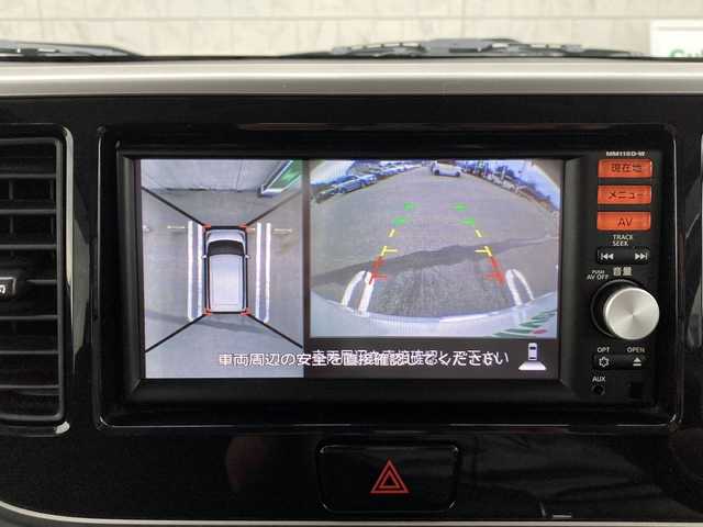 日産 デイズ ルークス ハイウェイスターX 富山県 2015(平27)年 3.7万km アメジストブラック/シルキーホワイト 純正SDナビ（MM115D-W）/フルセグ/アラウンドビューモニター/エマージェンシーブレーキ/両側パワースライドドア/ドライブレコーダー/ＥＴＣ/ＨＩＤヘッドライト/アイドリングストップ