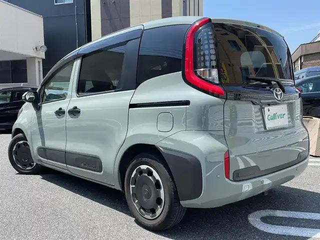 トヨタ シエンタ ハイブリッド Z 広島県 2023(令5)年 1.5万km アーバンカーキ /登録時走行距離/　　　　　　　14456キロ/ワンオーナー/純正ナビ/全方位モニター/地デジ/両側パワースライドドア/クルーズコントロール/ロールサンシェード/スペアキー×１/ビルトインETC/新車時整備手帳/　　【保証書】/取扱説明書/