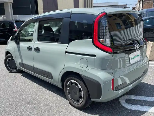 トヨタ シエンタ ハイブリッド Z 広島県 2023(令5)年 1.5万km アーバンカーキ /登録時走行距離/　　　　　　　14456キロ/ワンオーナー/純正ナビ/全方位モニター/地デジ/両側パワースライドドア/クルーズコントロール/ロールサンシェード/スペアキー×１/ビルトインETC/新車時整備手帳/　　【保証書】/取扱説明書/