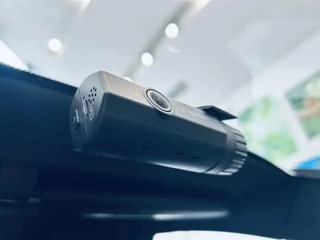 メルセデス・ベンツ Ｃ２００ ワゴン ローレウスエディション 大阪府 2020(令2)年 4万km グレー HUD/ブルメスター/黒革/メモリ付きパワーシート/エアシートヒーター/純正ナビ/TV/360度カメラ/applecarplay/レーダーセーフティ/ACC/ブラインドスポット/純正18インチAW/LEDヘッドライト/アンビエントライト/電動リアゲート/ワイヤレス充電/パフュームアトマイザー