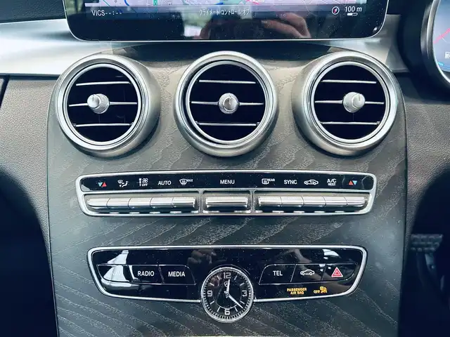 メルセデス・ベンツ Ｃ２００ ワゴン ローレウスエディション 大阪府 2020(令2)年 4万km グレー HUD/ブルメスター/黒革/メモリ付きパワーシート/エアシートヒーター/純正ナビ/TV/360度カメラ/applecarplay/レーダーセーフティ/ACC/ブラインドスポット/純正18インチAW/LEDヘッドライト/アンビエントライト/電動リアゲート/ワイヤレス充電/パフュームアトマイザー