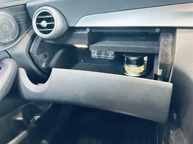 メルセデス・ベンツ Ｃ２００ ワゴン ローレウスエディション 大阪府 2020(令2)年 4万km グレー HUD/ブルメスター/黒革/メモリ付きパワーシート/エアシートヒーター/純正ナビ/TV/360度カメラ/applecarplay/レーダーセーフティ/ACC/ブラインドスポット/純正18インチAW/LEDヘッドライト/アンビエントライト/電動リアゲート/ワイヤレス充電/パフュームアトマイザー
