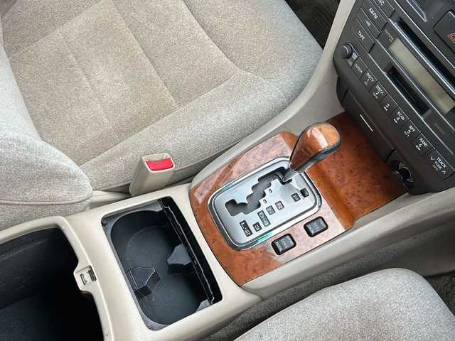 トヨタ マークⅡ グランデ G 三重県 2000(平12)年 10万km ホワイトパールクリスタルシャイン 登録時99162Km/ワンオーナー　/ナビ　/（AM・FM・CD・DVD）/ドラレコ　/スペアキー×２/ＰＷＲ／ＥＣＴ／ＳＮＯＷモード　/ＳＰＯＲＴ／ｎｏｒｍａｌモード　/ウッドコンビステアリング　/ハロゲンオートライト　/フォグライト　/取説　/保証書