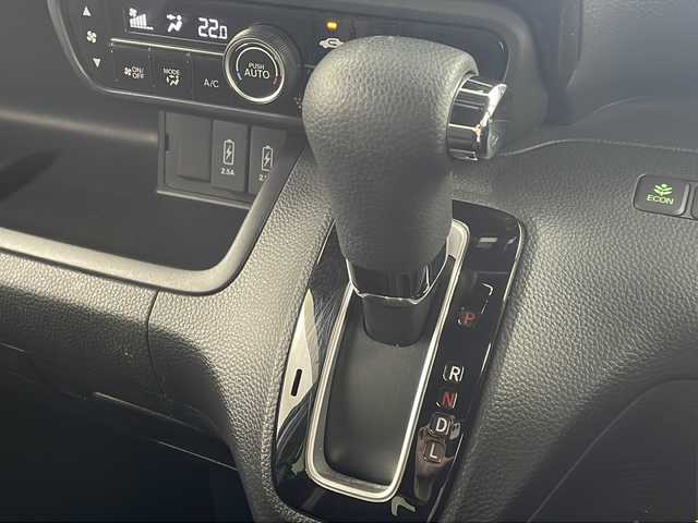 ホンダ Ｎ ＢＯＸ カスタム G L ホンダセンシング 広島県 2020(令2)年 2.1万km プラチナホワイトパール 衝突軽減ブレーキ/路外逸脱抑制機能/車線維持支援システム/誤発進抑制機能/アダプティブクルーズコントロール/オートハイビーム/歩行者事故低減ステアリング/先行車発進お知らせ機能/標識認識機能/Carrozzeriaナビ/フルセグTV/両側パワースライドドア/横滑り防止装置/ステアリングリモコン/純正フロアマット/純正ドアバイザー/プッシュスタート/スマートキー/スペアキー/電格ミラー/オートライト/フォグランプ/USB端子/ベンチシート/ETC/純正アルミホイール