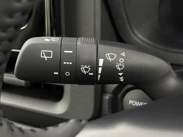 トヨタ シエンタ ハイブリッド Z 埼玉県 2025(令7)年 0.1万km未満 プラチナホワイトパールマイカ 純正１０．５型ナビ　パノラミックビューモニター　　ハンドルヒーター　純正前後ドライブレコーダー　Ｔチームメイトアドバンストパーク　コンフォートパッケージ（前席シートヒーター）　ビルトインＥＴＣ２．０ 純正フロアマット