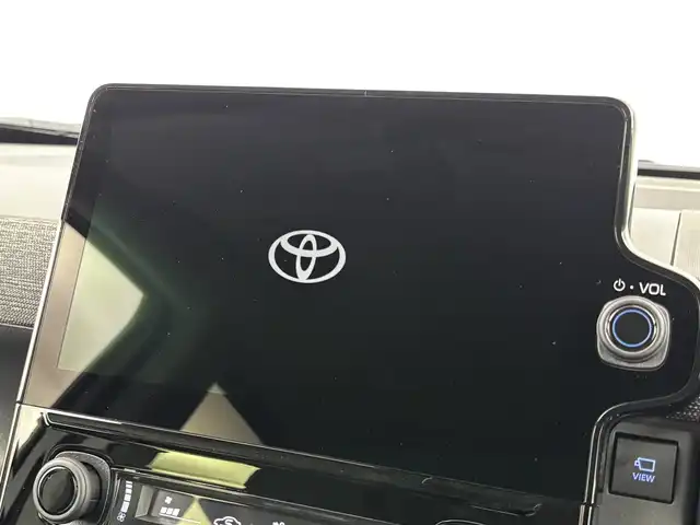 トヨタ シエンタ ハイブリッド Z 埼玉県 2025(令7)年 0.1万km未満 プラチナホワイトパールマイカ 純正１０．５型ナビ　パノラミックビューモニター　　ハンドルヒーター　純正前後ドライブレコーダー　Ｔチームメイトアドバンストパーク　コンフォートパッケージ（前席シートヒーター）　ビルトインＥＴＣ２．０ 純正フロアマット