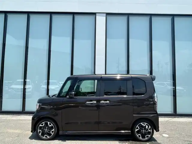 ホンダ Ｎ ＢＯＸ カスタム G L ターボ ホンダセンシング 大阪府 2020(令2)年 3.9万km プレミアムグラマラスブロンズP 純正ナビ/   フルセグTV/CD/DVD/Bluetooth/USB/バックモニター/ターボ車/衝突軽減ブレーキ/横滑り防止装置/コーナーセンサー/前席シートヒーター/両側パワースライドドア/レーダークルーズコントロール/レーンキープアシスト/パドルシフト/アイドリングストップ/前後ドライブレコーダー/純正15インチアルミホイール/純正フロアマット/プッシュスタート/スマートキー/ＥＴＣ/ＬＥＤ/禁煙車