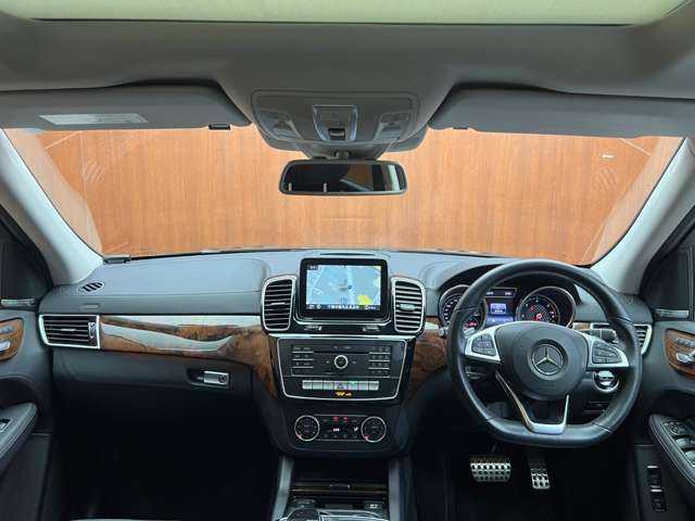メルセデス・ベンツ ＧＬＳ３５０ｄ 4マチックスポーツ 千葉県 2016(平28)年 5.5万km オブシディアンブラック パノラマＳＲ　/黒革　/ｈａｒｍａｎｋａｒｄｏｎサウンド　/ＡＣＣ　/ナビ　/ＴＶ　/Ｂｌｕｅｔｏｏｔｈ接続　/３６０°パーキングアシスト　/シートＨ　/電動リアゲート　/アンビエントライト　/衝突軽減Ｂ　/ＢＳＭ　/ＬＫＡ