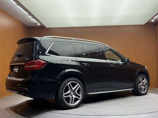 メルセデス・ベンツ ＧＬＳ３５０ｄ 4マチックスポーツ 千葉県 2016(平28)年 5.5万km オブシディアンブラック パノラマＳＲ　/黒革　/ｈａｒｍａｎｋａｒｄｏｎサウンド　/ＡＣＣ　/ナビ　/ＴＶ　/Ｂｌｕｅｔｏｏｔｈ接続　/３６０°パーキングアシスト　/シートＨ　/電動リアゲート　/アンビエントライト　/衝突軽減Ｂ　/ＢＳＭ　/ＬＫＡ