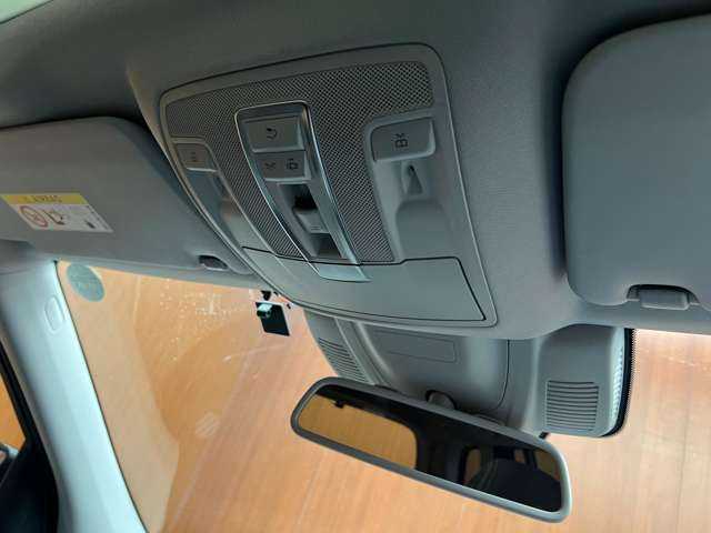 メルセデス・ベンツ ＧＬＳ３５０ｄ 4マチックスポーツ 千葉県 2016(平28)年 5.5万km オブシディアンブラック パノラマＳＲ　/黒革　/ｈａｒｍａｎｋａｒｄｏｎサウンド　/ＡＣＣ　/ナビ　/ＴＶ　/Ｂｌｕｅｔｏｏｔｈ接続　/３６０°パーキングアシスト　/シートＨ　/電動リアゲート　/アンビエントライト　/衝突軽減Ｂ　/ＢＳＭ　/ＬＫＡ