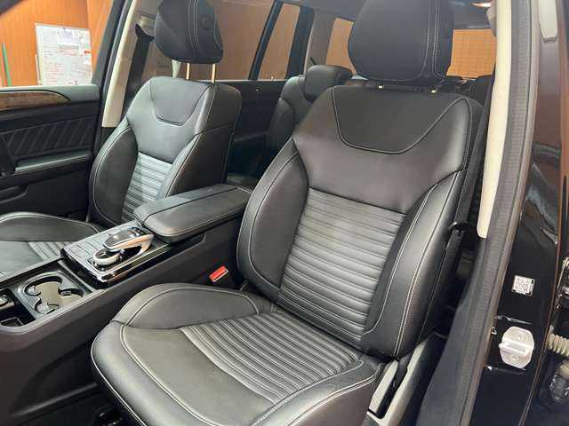 メルセデス・ベンツ ＧＬＳ３５０ｄ 4マチックスポーツ 千葉県 2016(平28)年 5.5万km オブシディアンブラック パノラマＳＲ　/黒革　/ｈａｒｍａｎｋａｒｄｏｎサウンド　/ＡＣＣ　/ナビ　/ＴＶ　/Ｂｌｕｅｔｏｏｔｈ接続　/３６０°パーキングアシスト　/シートＨ　/電動リアゲート　/アンビエントライト　/衝突軽減Ｂ　/ＢＳＭ　/ＬＫＡ