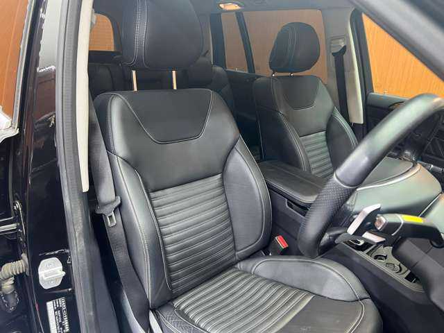 メルセデス・ベンツ ＧＬＳ３５０ｄ 4マチックスポーツ 千葉県 2016(平28)年 5.5万km オブシディアンブラック パノラマＳＲ　/黒革　/ｈａｒｍａｎｋａｒｄｏｎサウンド　/ＡＣＣ　/ナビ　/ＴＶ　/Ｂｌｕｅｔｏｏｔｈ接続　/３６０°パーキングアシスト　/シートＨ　/電動リアゲート　/アンビエントライト　/衝突軽減Ｂ　/ＢＳＭ　/ＬＫＡ