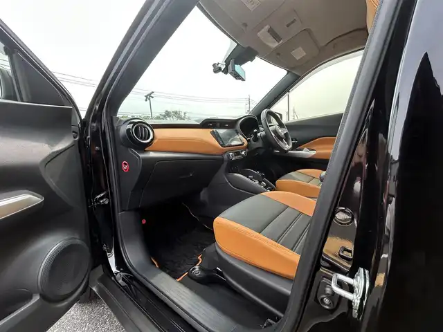 日産 キックス X ツートーンインテリアED 鳥取県 2020(令2)年 1.1万km ピュアブラック 純正9インチナビ/フルセグ/DVD/CD/BT/USB/アラウンドビューカメラ/ビルトインETC/前席シートヒーター/エマージェンシーブレーキ/プロパイロット/インテリジェントルームミラー/LEDヘッドライト/ステアリングヒーター/前後コーナーセンサー/フォグライト/純正17インチアルミホイール/プッシュエンジンスタート/SOSコール/フロアマット/ドアバイザー