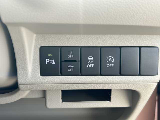 スズキ ラパン ＬＣ X 静岡県 2024(令6)年 0.5万km テラコッタピンクメタリック/アーバンブラウン 2トーン 純正ディスプレイオーディオ/・Bluetooth/・USB/・AM/・FM/主要装備/・衝突軽減/・レーンキープ/・横滑り防止装置/・コーナーセンサー/・バックカメラ/・シートヒーターD+N席/・スマートキー/・プッシュスタート/・LEDヘッドライト/・オートライト
