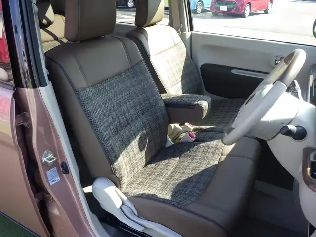 スズキ ラパン ＬＣ X 千葉県 2024(令6)年 0.5万km テラコッタピンクメタリック/アーバンブラウン 2トーン デュアルカメラブレーキサポート/アイドリングストップ/ディスプレイオーディオ/【Bluetooth接続】/バックカメラ/ハーフレザーシート/前席シートヒーター/革巻きステアリング/ステアリングスイッチ/LEDヘッドライト/ウインカーミラー/リアコーナーセンサー/携帯リモコン