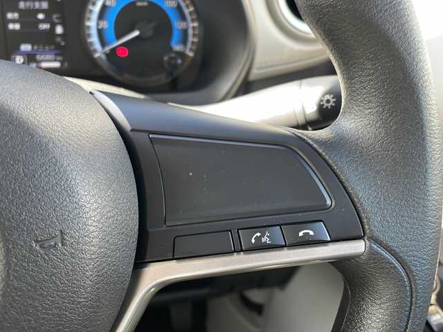 日産 デイズ X 神奈川県 2021(令3)年 0.7万km ホワイトパール 純正9インチメモリナビ/CD/DVD/SD/Bluetooth/フルセグ /【MM320D-L】/アラウンドビューモニター/エマージェンシーブレーキ/コーナーセンサー/ドアバイザー/フロアマット/プッシュスタート/スマートキー