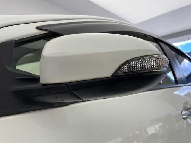 トヨタ アクア S スタイルブラック 長野県 2016(平28)年 6万km ライムホワイトパールクリスタルシャイン 禁煙車/純正SDナビ（型番：NSCD-W66）/（Bluetooth＆CD＆ワンセグTV）/バックカメラ/ETC/ドライブレコーダー（前後）/純正フロアマット/レーンディパーチャーアラート/衝突被害軽減システム/オートライト/オートマチックハイビーム/フォグランプ/LEDヘッドライト/スマートキー/スペアキー/保証書/取扱説明書