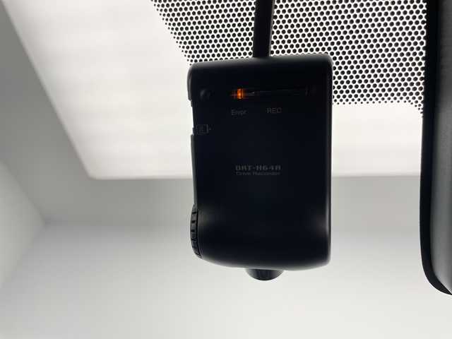 トヨタ アクア S スタイルブラック 長野県 2016(平28)年 6万km ライムホワイトパールクリスタルシャイン 禁煙車/純正SDナビ（型番：NSCD-W66）/（Bluetooth＆CD＆ワンセグTV）/バックカメラ/ETC/ドライブレコーダー（前後）/純正フロアマット/レーンディパーチャーアラート/衝突被害軽減システム/オートライト/オートマチックハイビーム/フォグランプ/LEDヘッドライト/スマートキー/スペアキー/保証書/取扱説明書