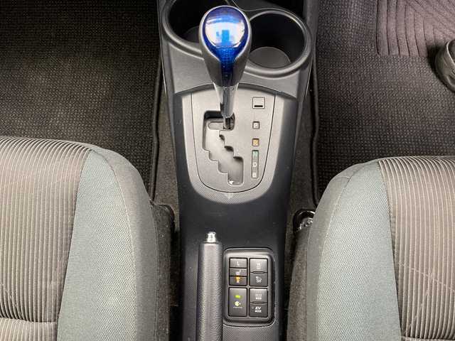 トヨタ アクア S スタイルブラック 長野県 2016(平28)年 6万km ライムホワイトパールクリスタルシャイン 禁煙車/純正SDナビ（型番：NSCD-W66）/（Bluetooth＆CD＆ワンセグTV）/バックカメラ/ETC/ドライブレコーダー（前後）/純正フロアマット/レーンディパーチャーアラート/衝突被害軽減システム/オートライト/オートマチックハイビーム/フォグランプ/LEDヘッドライト/スマートキー/スペアキー/保証書/取扱説明書