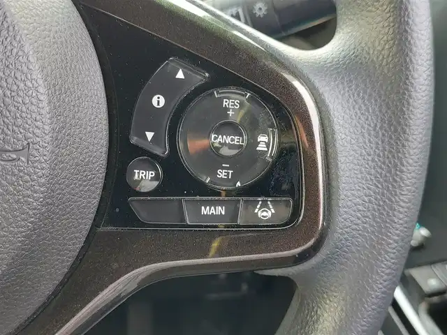 ホンダ Ｎ ＢＯＸ カスタム G L ホンダセンシング 東京都 2018(平30)年 3.2万km クリスタルブラックパール Honda SENSING/・衝突軽減ブレーキ/・誤発進抑制機能/・路外逸脱抑制機能/・アダプティブクルーズコントロール/・車線維持支援システム/・先行車発進お知らせ機能/・コーナーセンサー/プッシュスタート/純正ナビ(VXM-195VFi)/【CD/DVD/ipod/TV/FM/AM/SD/USB/BT/AUX】/バックカメラ/ビルトインETC/両側電動スライドドア/後席ロールサンシェード/LEDヘッドライト/オートライト/フォグランプ/ドアバイザー/14インチ純正アルミホイール/スマートキー