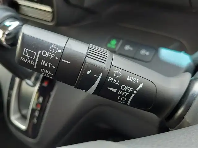 ホンダ Ｎ ＢＯＸ カスタム G L ホンダセンシング 東京都 2018(平30)年 3.2万km クリスタルブラックパール Honda SENSING/・衝突軽減ブレーキ/・誤発進抑制機能/・路外逸脱抑制機能/・アダプティブクルーズコントロール/・車線維持支援システム/・先行車発進お知らせ機能/・コーナーセンサー/プッシュスタート/純正ナビ(VXM-195VFi)/【CD/DVD/ipod/TV/FM/AM/SD/USB/BT/AUX】/バックカメラ/ビルトインETC/両側電動スライドドア/後席ロールサンシェード/LEDヘッドライト/オートライト/フォグランプ/ドアバイザー/14インチ純正アルミホイール/スマートキー