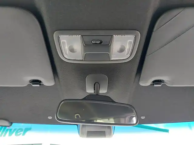 ホンダ Ｎ ＢＯＸ カスタム G L ホンダセンシング 東京都 2018(平30)年 3.2万km クリスタルブラックパール Honda SENSING/・衝突軽減ブレーキ/・誤発進抑制機能/・路外逸脱抑制機能/・アダプティブクルーズコントロール/・車線維持支援システム/・先行車発進お知らせ機能/・コーナーセンサー/プッシュスタート/純正ナビ(VXM-195VFi)/【CD/DVD/ipod/TV/FM/AM/SD/USB/BT/AUX】/バックカメラ/ビルトインETC/両側電動スライドドア/後席ロールサンシェード/LEDヘッドライト/オートライト/フォグランプ/ドアバイザー/14インチ純正アルミホイール/スマートキー