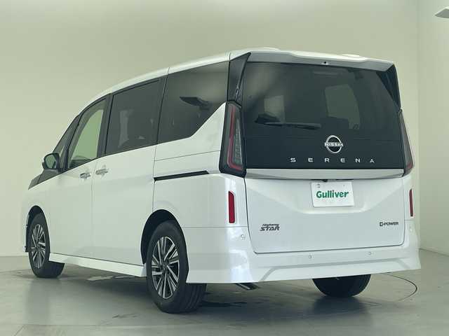 日産 セレナ e－パワー ハイウェイスター V 愛知県 2025(令7)年 0.1千km プリズムホワイト 登録済未使用車 26km/プロパイロット/デジタルインナー/純正12.3型ナビ/・Bluetooth/・フルセグテレビ/全方位モニター/両側パワースライドドア/衝突軽減ブレーキ/レーンキープアシスト/オートマチックハイビーム/ブラインドスポットモニター/前後コーナーセンサー/レーダークルーズコントロール/ワイヤレス充電/ドライブレコーダー/ETC2.0/LEDヘッドライト